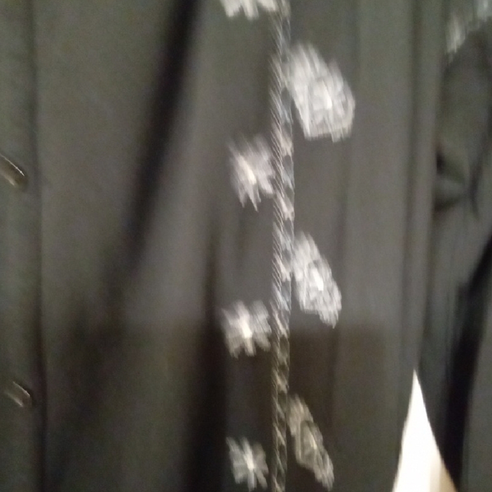Womans XL Old Navy Black Buttoned Blouse Boho Embellished Details Cottagecore - Picture 3 of 5
